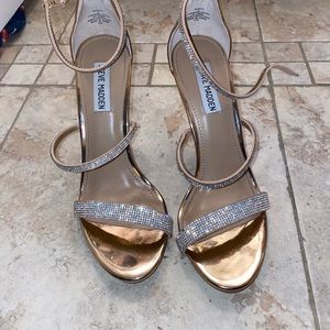 Size 9 Steve Madden Rose Gold Heels